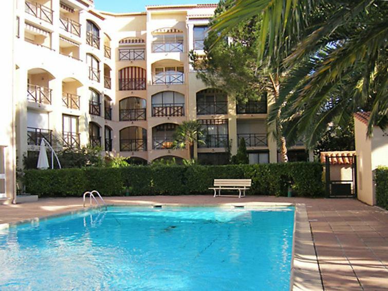 Les Coralines Apartment Sainte-Maxime Exterior photo